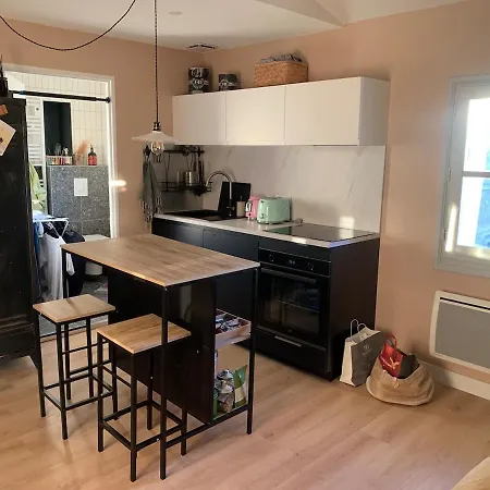 Balade A L'hotel Particulier De Montcalm Montpellier