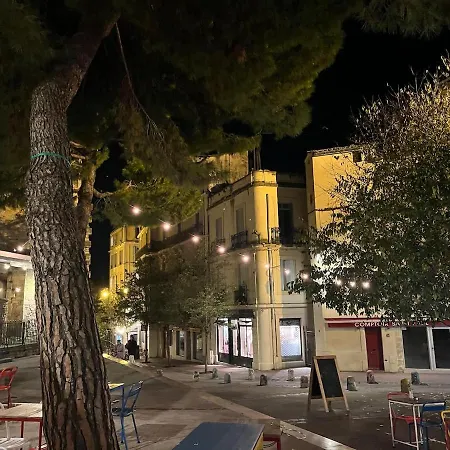 Balade à L'hôtel Particulier De Montcalm